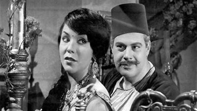 لقطات من حياة الفنانة نعمت مختار