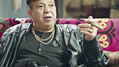 «كنت هبقى معيد».. محمد محمود يروي أسرارا في مسيرته الفنية