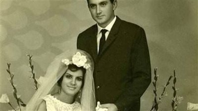 صورة لزوجان في الستينات تهز مواقع التواصل.. هل لاحظت شيئًا؟