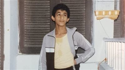 هذا الطفل أصبح فنان شهير جدا حاليًا .. لن تصدق من هو؟ 