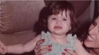 هذه الطفلة أصبحت من اشهر الفنانات جمالها الشديد.. من هي؟
